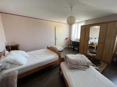 Charming Detached Country House with Pool