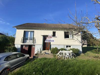 Detached House with Garden