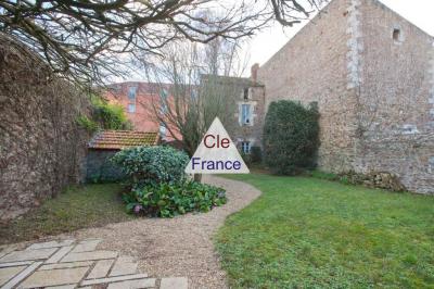 Maison / Villa Avec Dependance