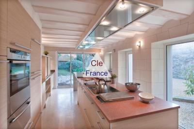 Maison / Villa Avec Dependance