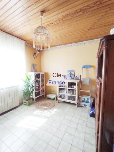 Saint Just Et Vacquieres - Maison Des Annees 90 De 157 M2 Sur Un Terrain De 1800 M2