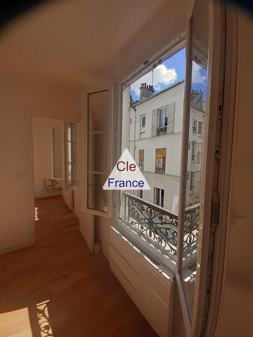 Apartment in Paris 18th Arrondissement, Montmartre