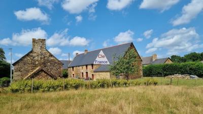 Detached Country House with Outbuilding