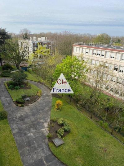 Tres Bel Appartement - 4/5 Pieces - 106 Ma