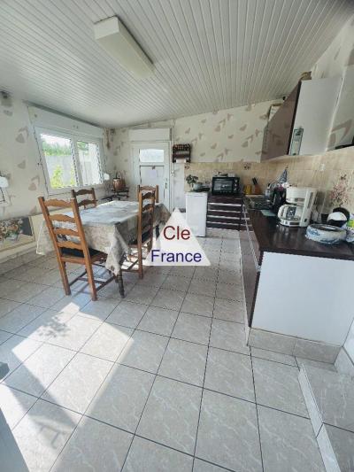 Habitable House to Improve in the Beautiful Village