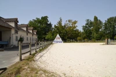 Equestrian Property Close to Paris