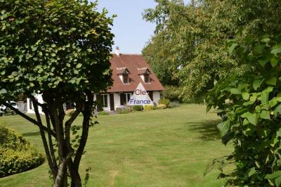 Equestrian Property Close to Paris