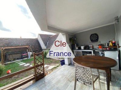 Apartment with View of the River Loire