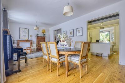 High Specification Family Home