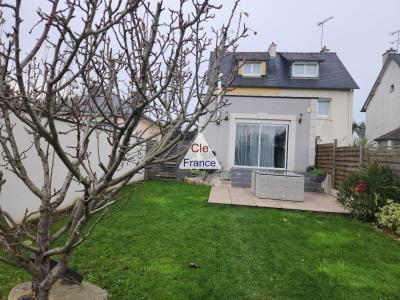 Modern House with Garden