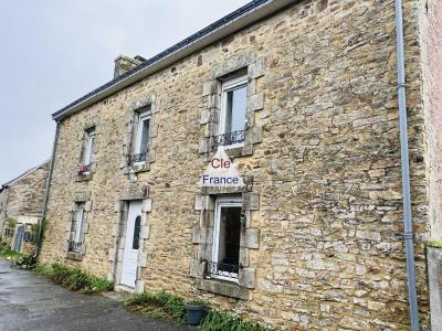 Detached Cottage with Lovely Garden