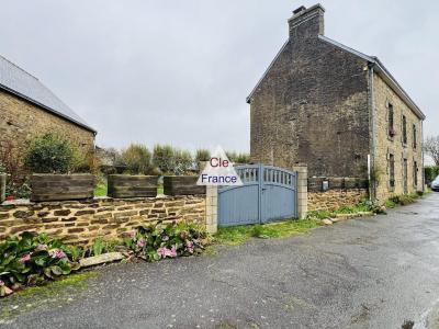 Detached Cottage with Lovely Garden