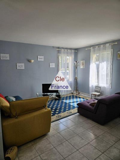 Detached House with Lovely Garden