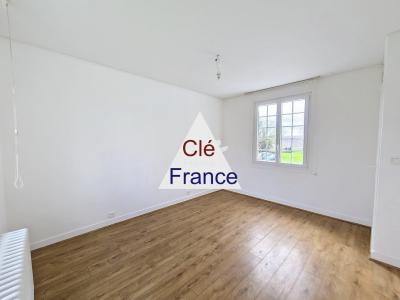 Large Family Home in a Haven of Peace Location