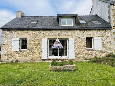 Detached Country House with Outbuilding