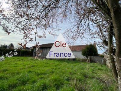 Detached Country House with Outbuilding