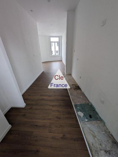 Apartment in Heart of Town Close to Train Station