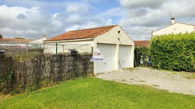 Coastal House in Quiet Location