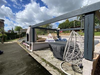 Detached House with Landscaped Garden