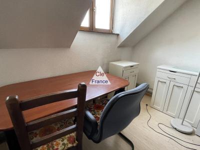 Large Property with Investment Opportunity