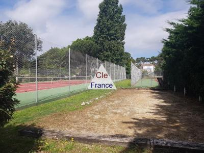 Apartment with Tennis Court and Swimming Pool