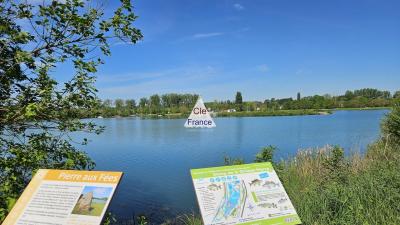 Detached House to Finish Clos to Leisure Lake