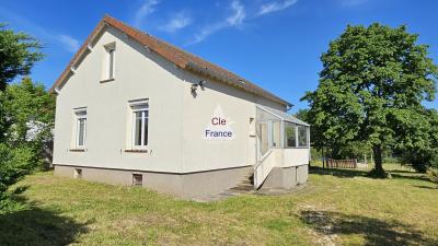Detached House to Finish Clos to Leisure Lake