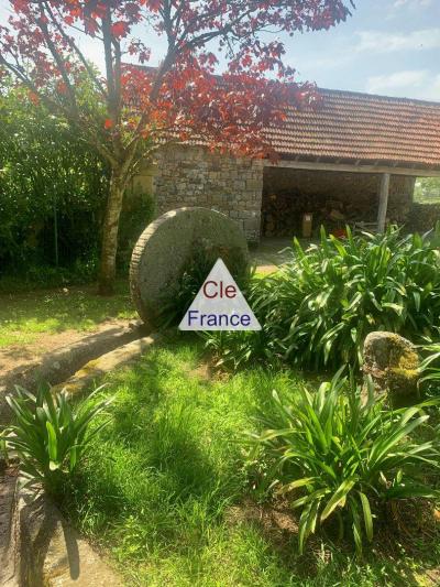 Period Manor House Set in 4.6 Hectares