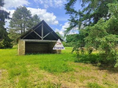 Detached Country House Set In 14 Hectares of Land