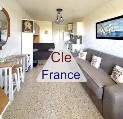 High Quality Studio Apartment by the Coast