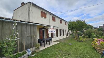 Detached House with Garden
