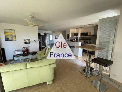 Apartment with Garage and Parking