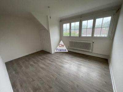 Detached House with Garden Close to The Beach