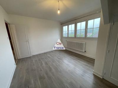 Detached House with Garden Close to The Beach