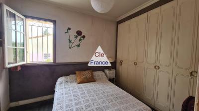 Lovely Family Home with Swimming Pool