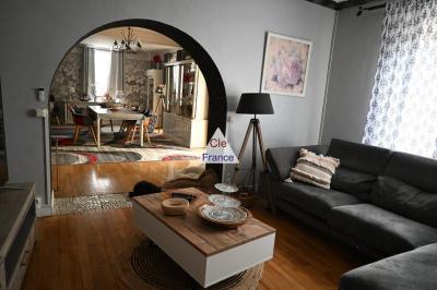 Beautiful House in Lovely Location
