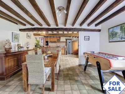Magnificent Detached Country House with Outbuilding