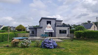 Detached Coastal House with Garden and Sea View