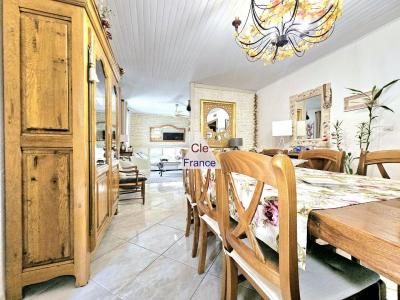 Maison Provena