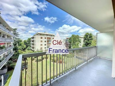 Charming Apartment in Great Location