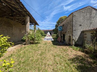 Large Longere and Outbuildings in the Countryside