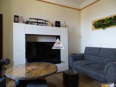 Large Apartment with Lovely Terrace