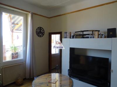 Large Apartment with Lovely Terrace