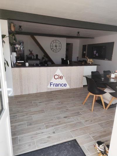 Traditional House with Garden