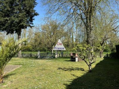 Maison De Campagne En Bord De Riviere
