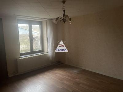 Traditional House with Garden