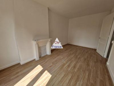 Charming Coastal Village House, Ideal Holiday Home