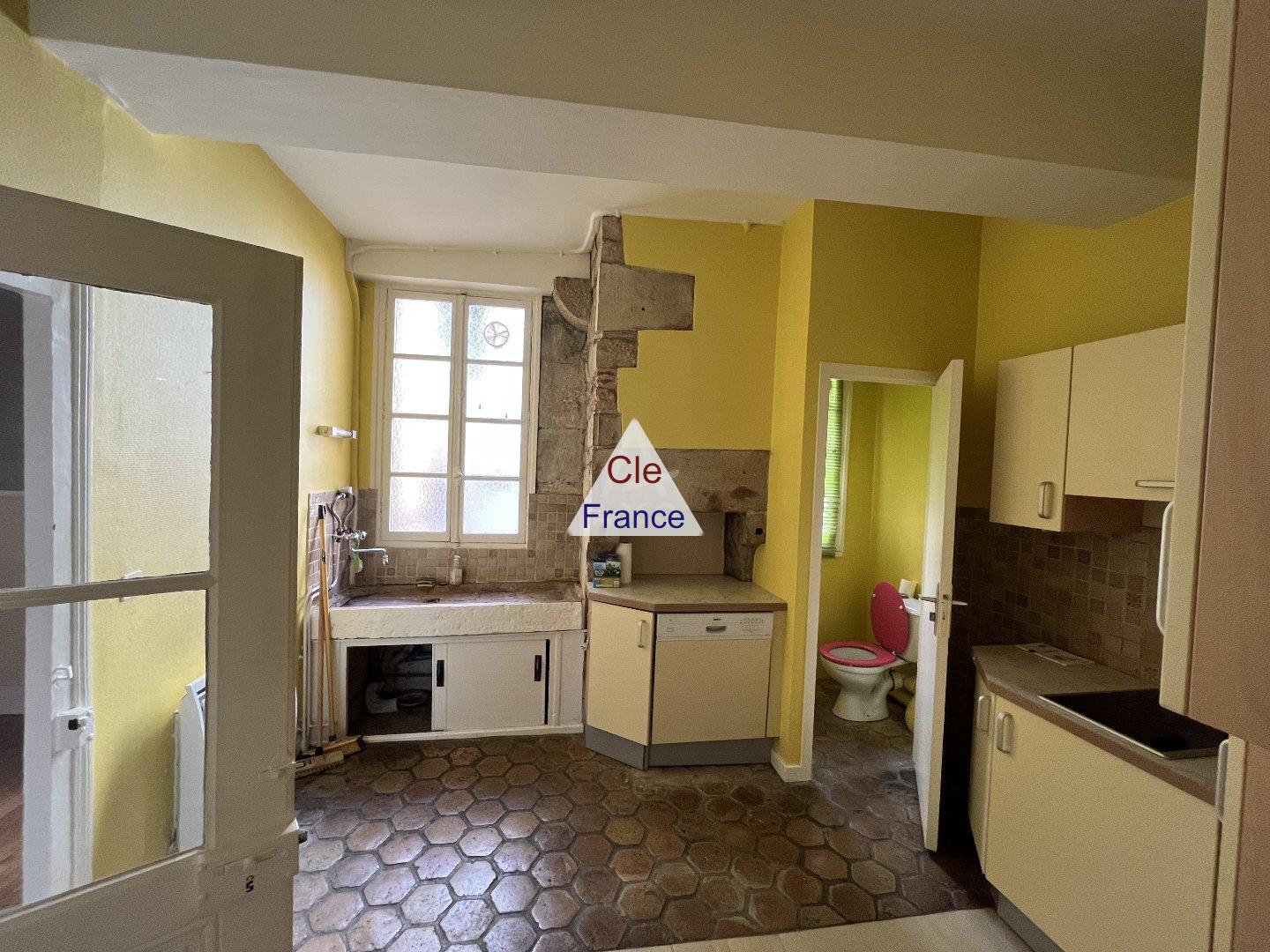 Main Photo of a 2 bedroom  Apartment for sale