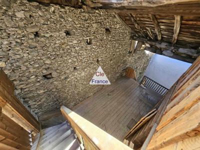 Maison De Village