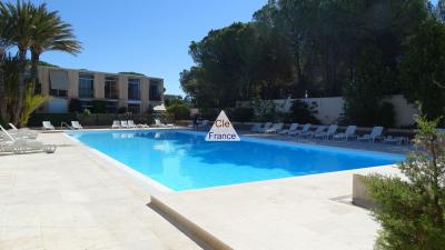 Beautiful Studio Apartment with Sea View